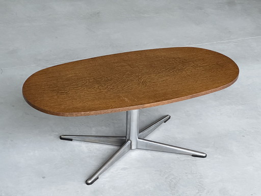 Scandinavische coffeetable, ovaal 1960s
