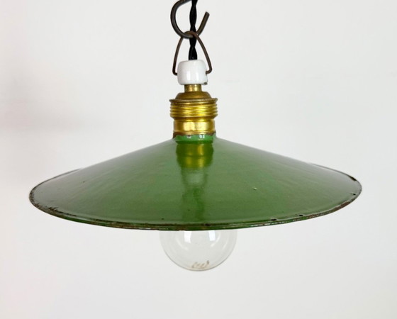 Image 1 of Industriële groene emaille lamp, jaren 30