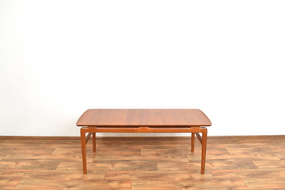 Image 1 of Teak Modell 640 Couchtisch von Peter Hvidt & Orla Mølgaard-Nielsen für France & Søn / France & Daverkosen, 1950er Jahre.