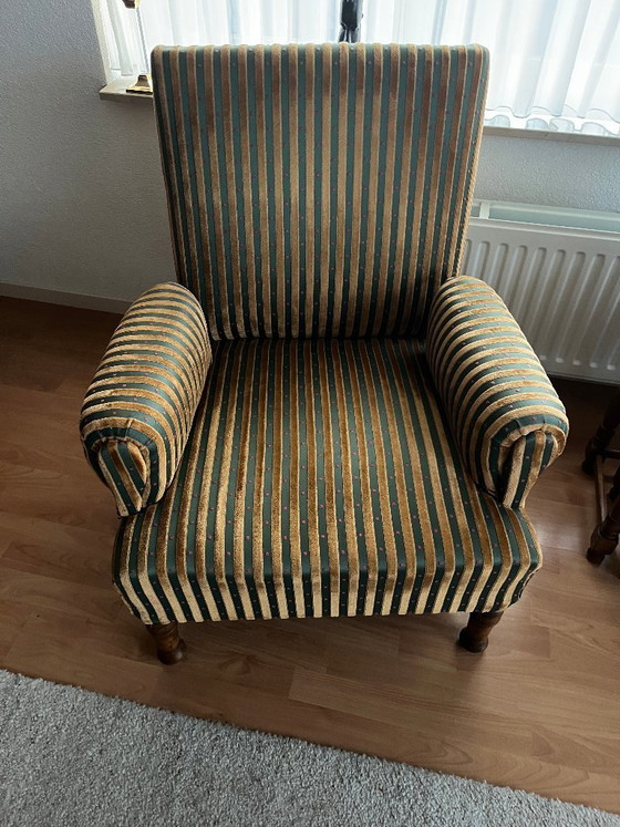 Image 1 of 2 FAUTEUILS REMBOURRÉS VERT OR ; MAINTENANT SEULEMENT 150 € JUSQU'AU 25/06 !!