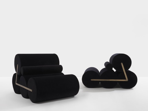 Paire de fauteuils par Auro Trivellato pour A.L.I. velours noir 1972