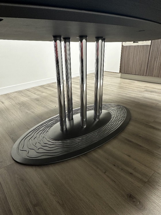 Image 1 of Leolux Thebe Dining Table Oval Large