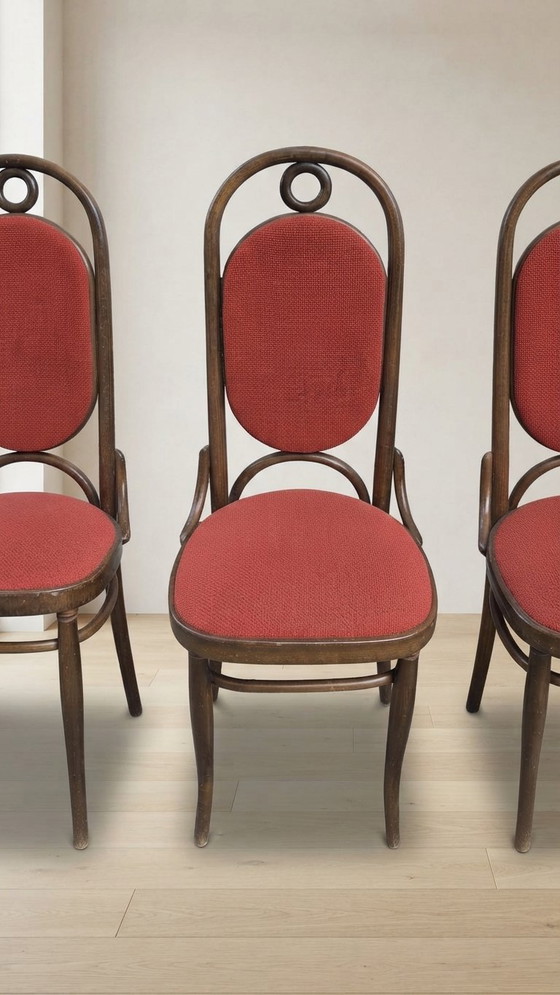 Ensemble de 8 chaises de salle à manger vintage en bois courbé à haut dossier, Thonet, années 1970, 45 × 40 × (photo 6 of 7)