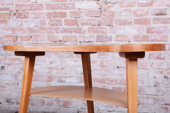 Tavolino Mid-Century originale, Faggio, Compensato, Ben conservato, Ceco, anni '50 – Tavolini, Legno (photo 3 of 8)