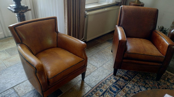 Image 1 of Salón Atelier - cuatro sillas de piel de oveja