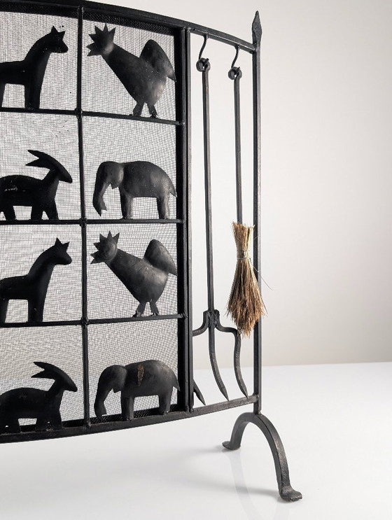 Image 1 of Parascintille in ferro battuto realizzato da Atelier Marolles, Francia, anni '50.