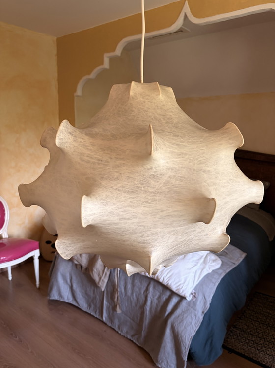 Flos pendant light - Achille Castiglioni - Taraxacum 2 – Pendant lamps, Fiberglass (photo 8 of 15)