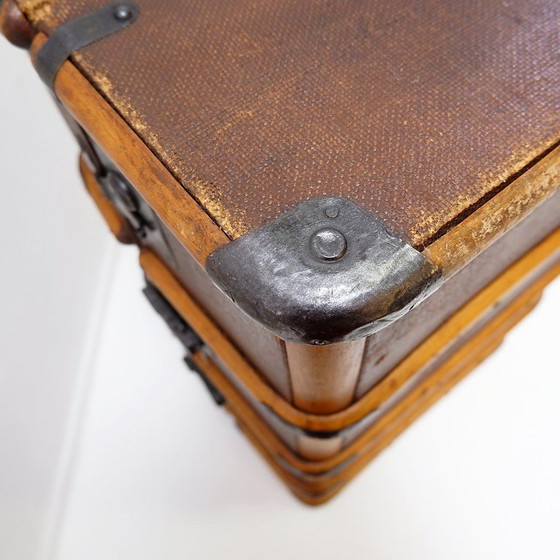 Image 1 of Baule-valigia vintage in tela e legno, anni '20