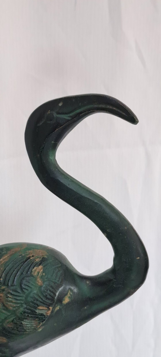 Due sculture di fenicotteri in ottone patinato verde, Oggetti decorativi, 1980 (foto 7 di 16)