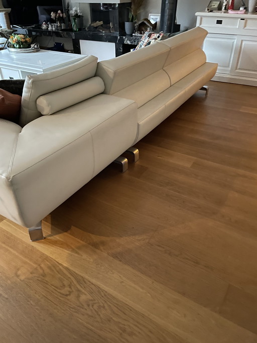 Sofá esquinero Leolux con diseño paisajístico