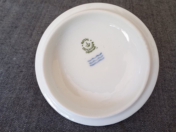 Zuccheriera con coperchio e Lattiera Royal Copenhagen 'White Fluted Half Lace' – Stoviglie, Porcellana (photo 14 of 22)