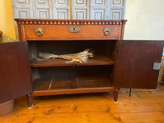 Image 1 of Niederländische antike Eichenkommode