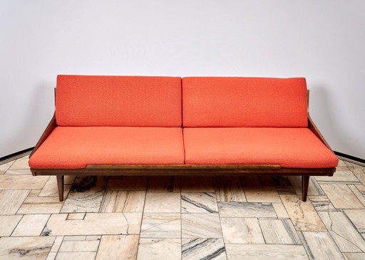 Canapé vintage par Interiér Praha, 1960, Tchécoslovaquie