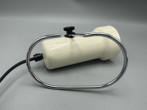 Image 1 of Projecteur vintage crème avec base chromée