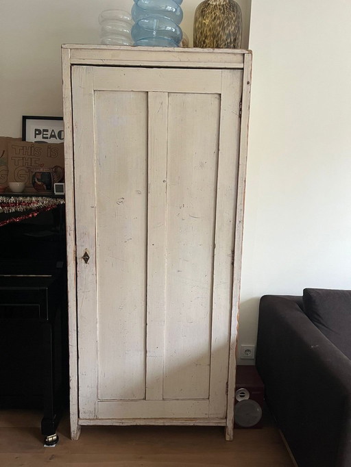 Colore originale del guardaroba delle ragazze ungheresi