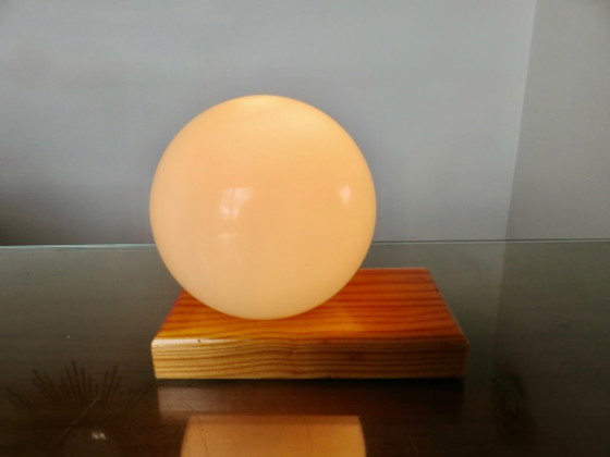 Image 1 of Paire d'appliques scandinaves en pin et opaline, années 80