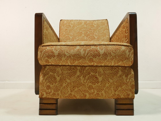 Image 1 of Vintage fauteuil uit de jaren 50, originele mid-century modern stijl, houten armleuningen, vering, bloemenstof, Duitsland