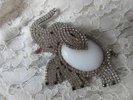 LARGE ELEPHANT BROOCH PIN FROM THE FIFTIES GERMANY – Decorative Objects, Metal (photo 2 of 8)