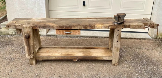 Image 1 of Etabli De Menuisier Français Ancien En Hêtre Massif – Début XXe