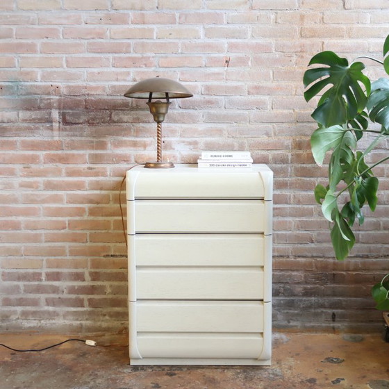 Image 1 of Vintage ladekast post modern space