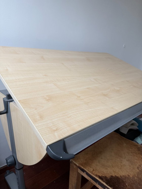 Image 1 of Tavolo da disegno e da studio regolabile in altezza di Kettler