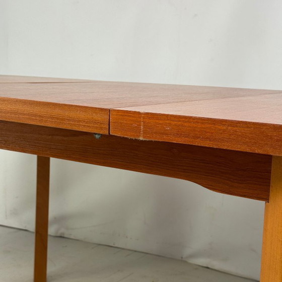 Image 1 of Table à manger extensible ovale NDK, années 1980