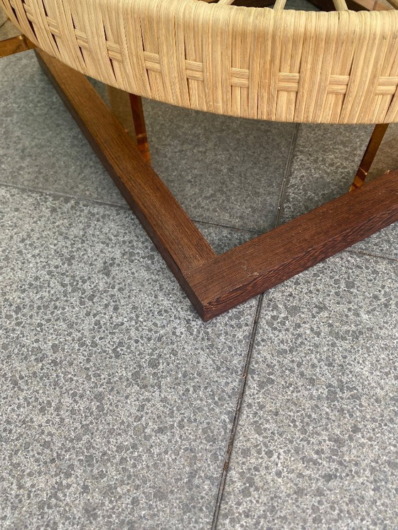 Image 1 of Couchtisch im Weltraumdesign