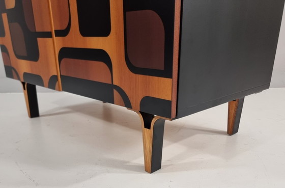 Image 1 of Vintage kledingkast, 1970