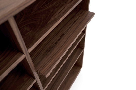 Image 1 of Librería de nogal - R02