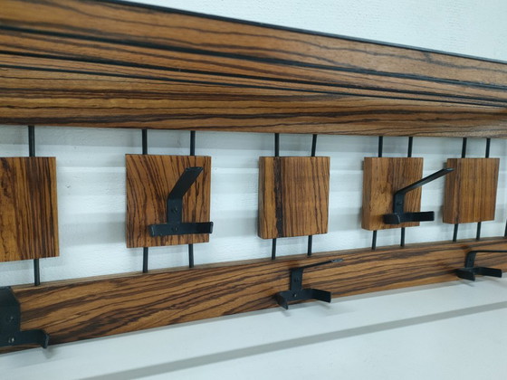 Image 1 of Raro perchero de diseño de palisandro de mediados de siglo
