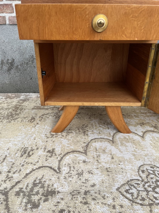 Ensemble de 2 tables de chevet vintage du milieu du siècle – Tables de nuit, Wood (photo 6 of 9)