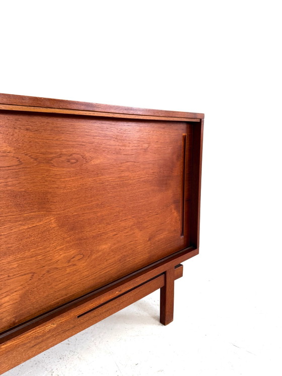 Vintage teak sideboard, Jean Batenburg ‘60 – Wood, Cast Iron (photo 13 of 15)