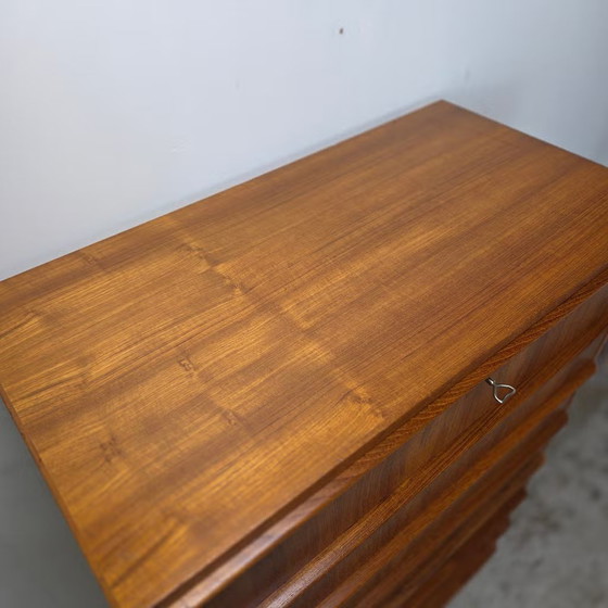 Vintage Danish chest of drawers, tall boy, 8 drawers, teak 1960s – Wood (photo 10 of 16)