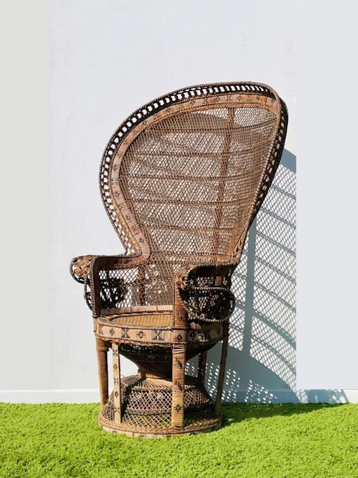 Fauteuil XL Peacock « Emmanuelle » en rotin. Vintage années 70.