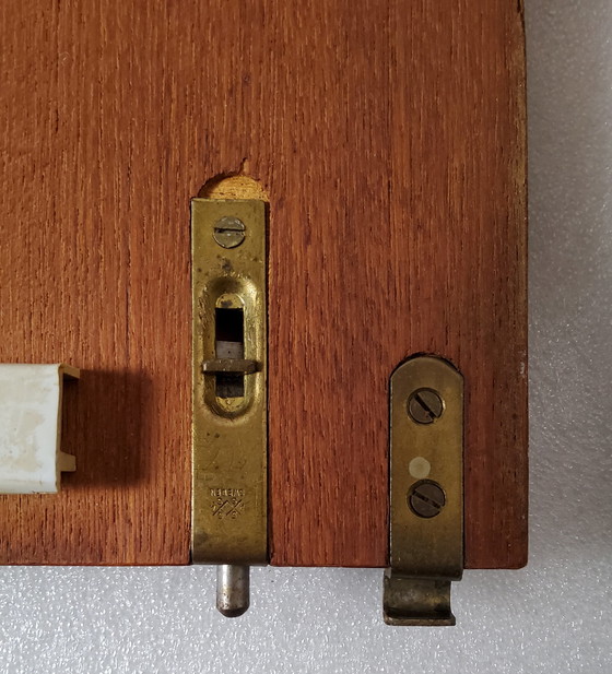 Image 1 of Vintage wall shelf by Nisse Strinning