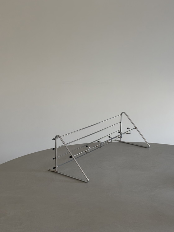 Image 1 of Minimalistischer Metall-Garderobenständer - Wandmodell, 70er Jahre