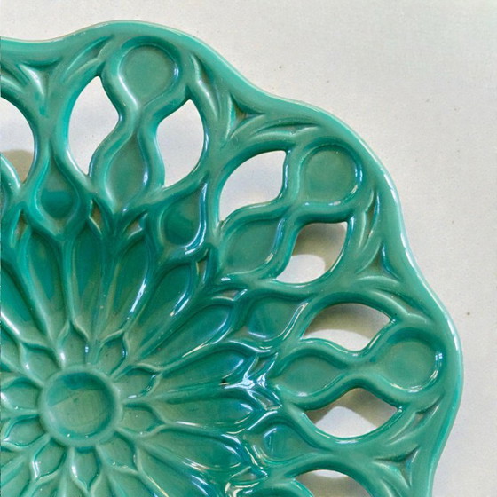 Image 1 of Grande coupe vintage en faïence ajourée mandala 