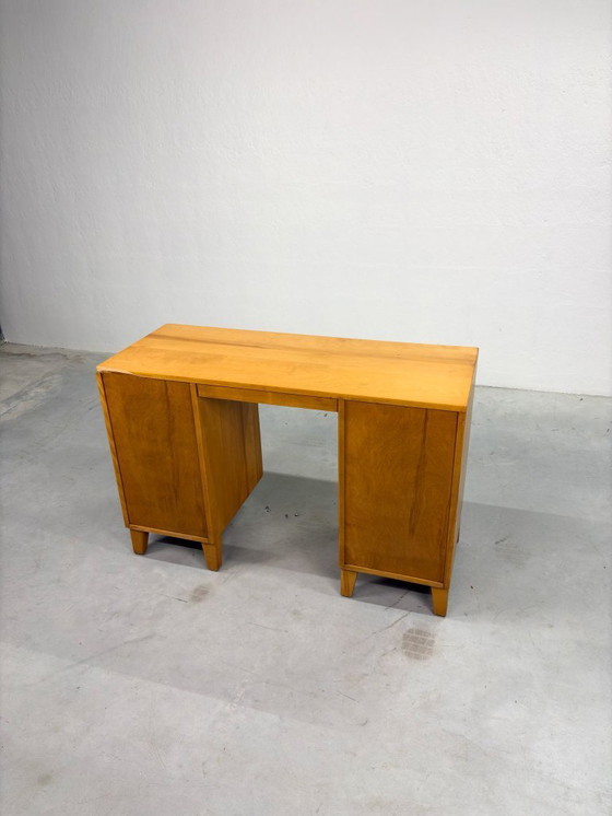 Image 1 of Vintage bureau Leslie Diamond voor Conant Ball