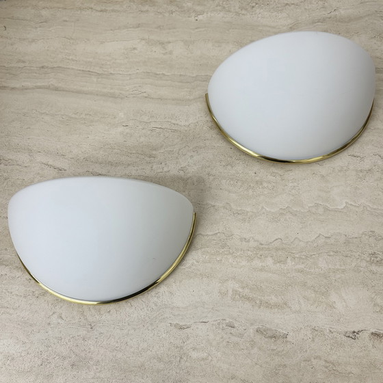 Image 1 of Paar Limburger Glashütte Wandleuchte Leuchter Opalglas mit goldenen Details , 1970er Jahre