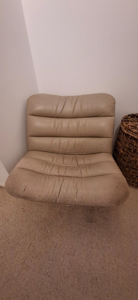 Artifort Leather Armchair, Swivel chairs, Metal, Beige (photo 11 of 15)