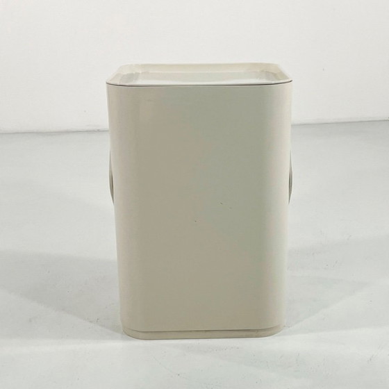 Image 1 of Cesto de ropa blanco de Anna Castelli para Kartell, años 70