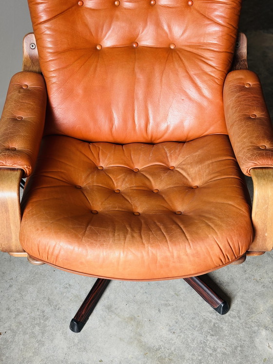 Image 1 of Sillón Göte Möbler, diseño sueco, moderno de mediados de siglo, giratorio, cuero