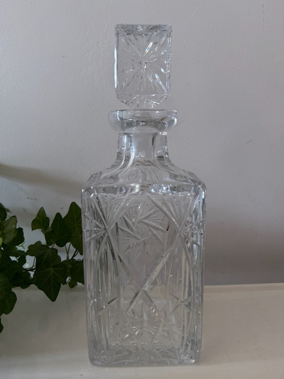 Crystal Whiskey Decanter – Glass & Decanter (photo 6 of 6)
