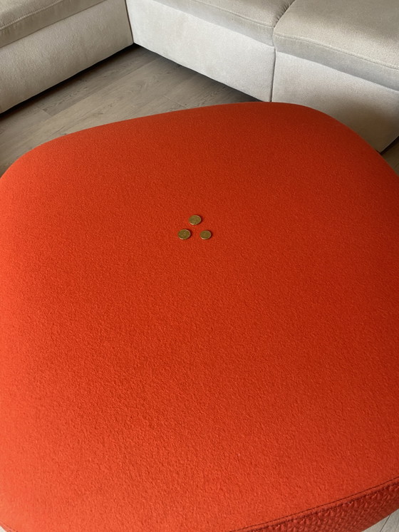Roter Design-Pouf - Haworth Openest Chick (Patricia Urquiola) – Hocker & Poufs, Other (photo 4 of 6)