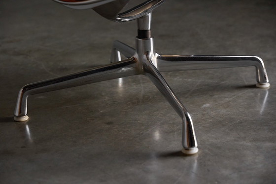 Image 1 of EA216 Soft Pad Chair van Charles en Ray Eames, VS, 1969