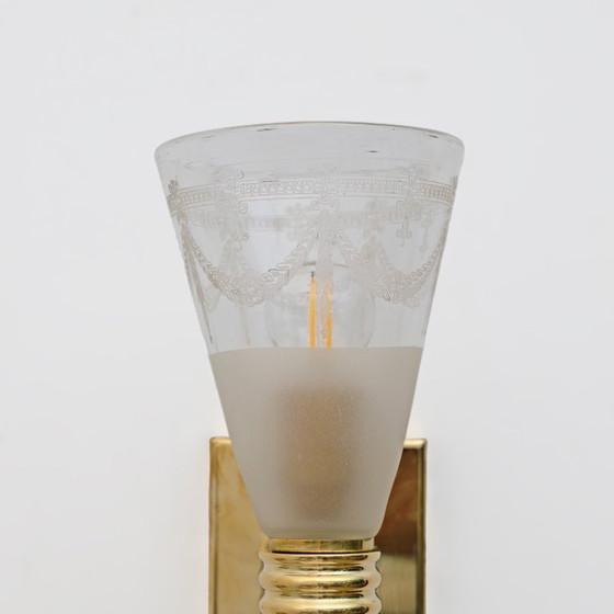 Image 1 of Domus di metà secolo, scendiletto in vetro di Murano soffiato e inciso, coppia