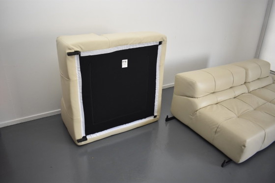 As new exclusive B&B Italia Tufty Time lounge sofa – Modular sofas, Leather (photo 4 of 12)