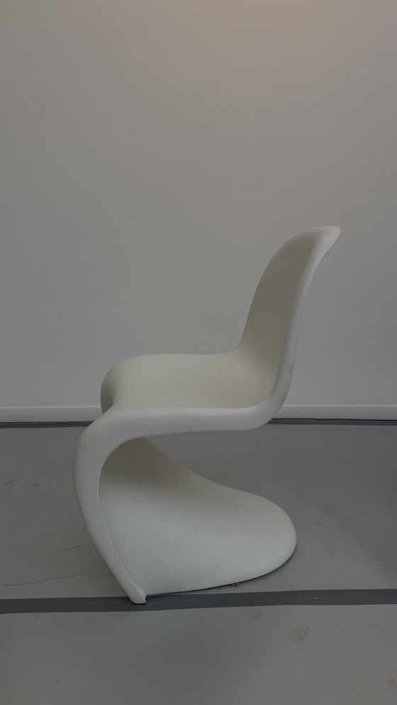 6x Panton Chairs by Vitra – Dining chairs, Plastic (photo 2 of 8)