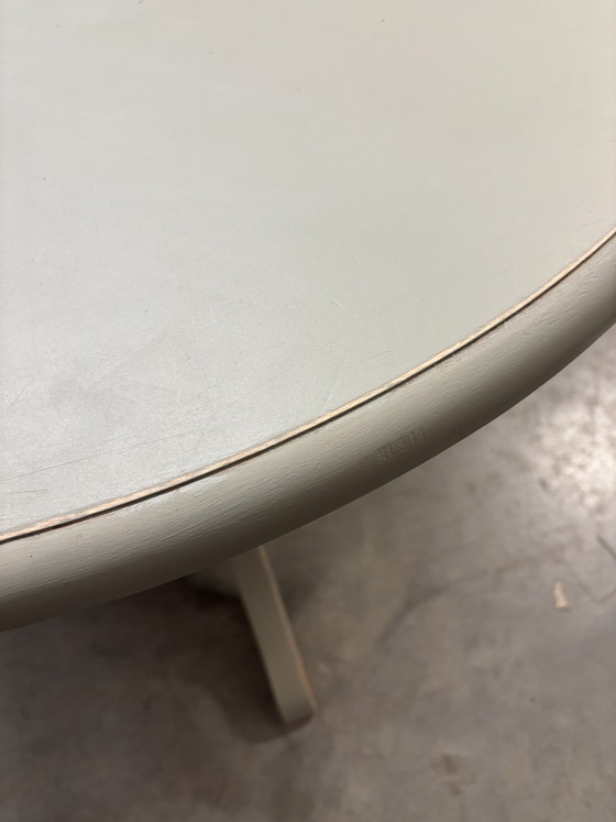 Image 1 of Vintage round table / dining table
