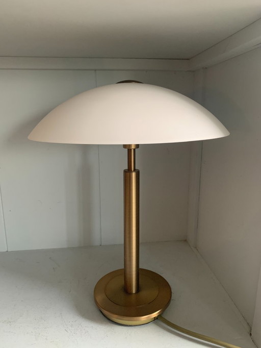 Highlight Trapeze Designlamp - Messing met melkglas kap - Tafellamp - Glas, Messing Nederland - Scandinavisch design - 2010-2020